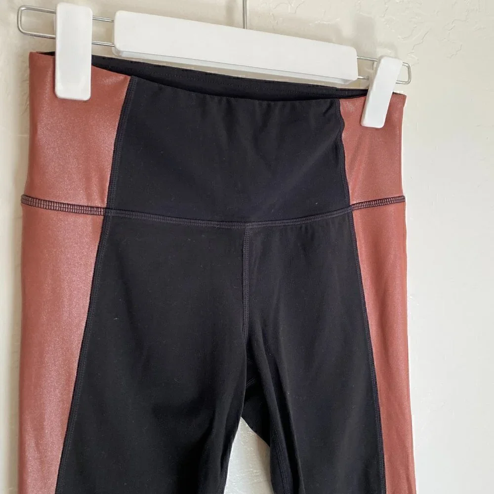 Athleta Salutation Colorblock Asym 7/8 In Powervita Black Size XS